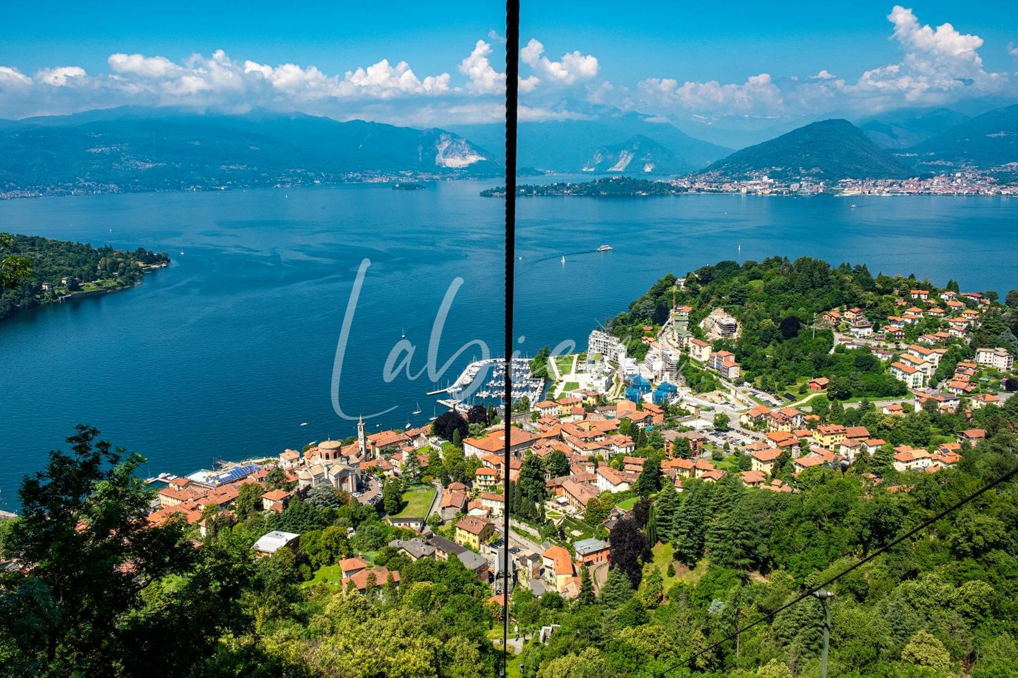 Labiena Lake Maggiore Laveno Buitenkant foto